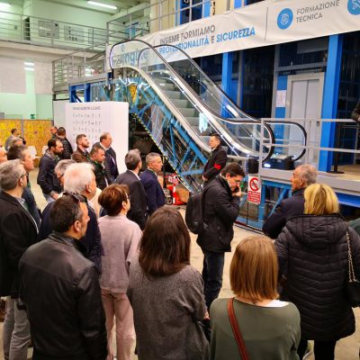 EVENTO IS presentazione postazioni di studio tecnino