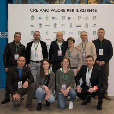 EVENTO IS creiamo valore per il cliente foto di gruppo