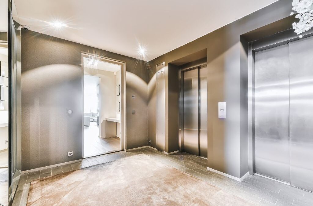 ascensori pubblici normativa impianto sicuro