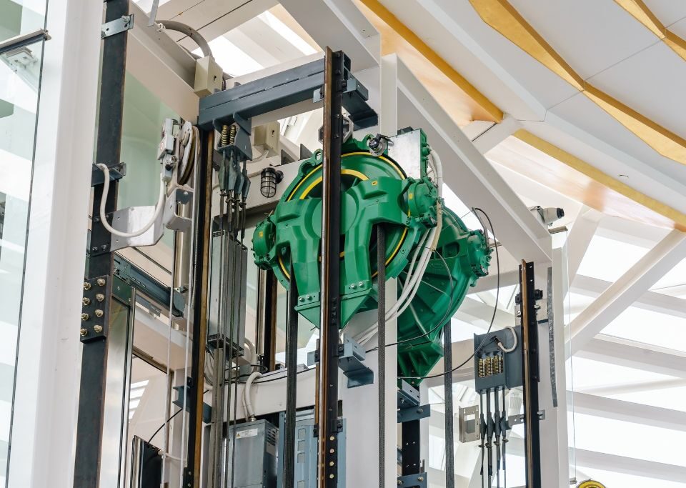 manutenzione straordinaria ascensore