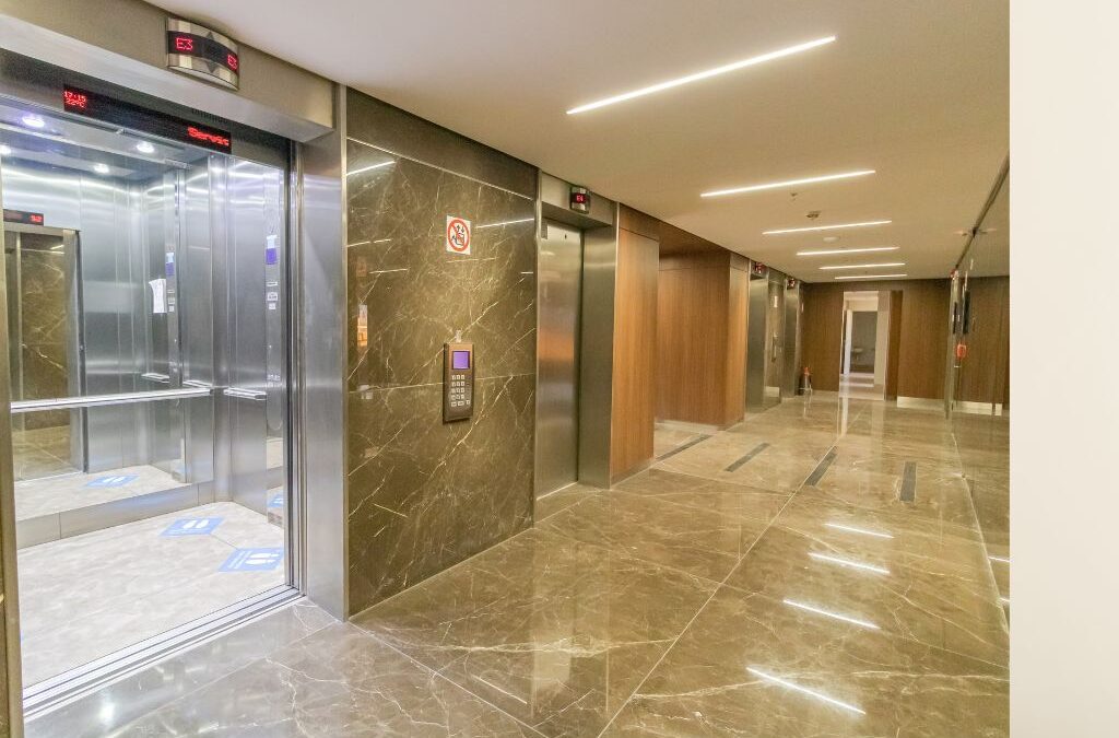 ascensore condominiale quando sostituire